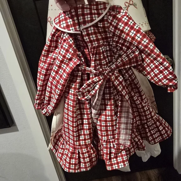 daisy kingdom christmas dress Daisy kingdom handmade Christmas dress vintage girl